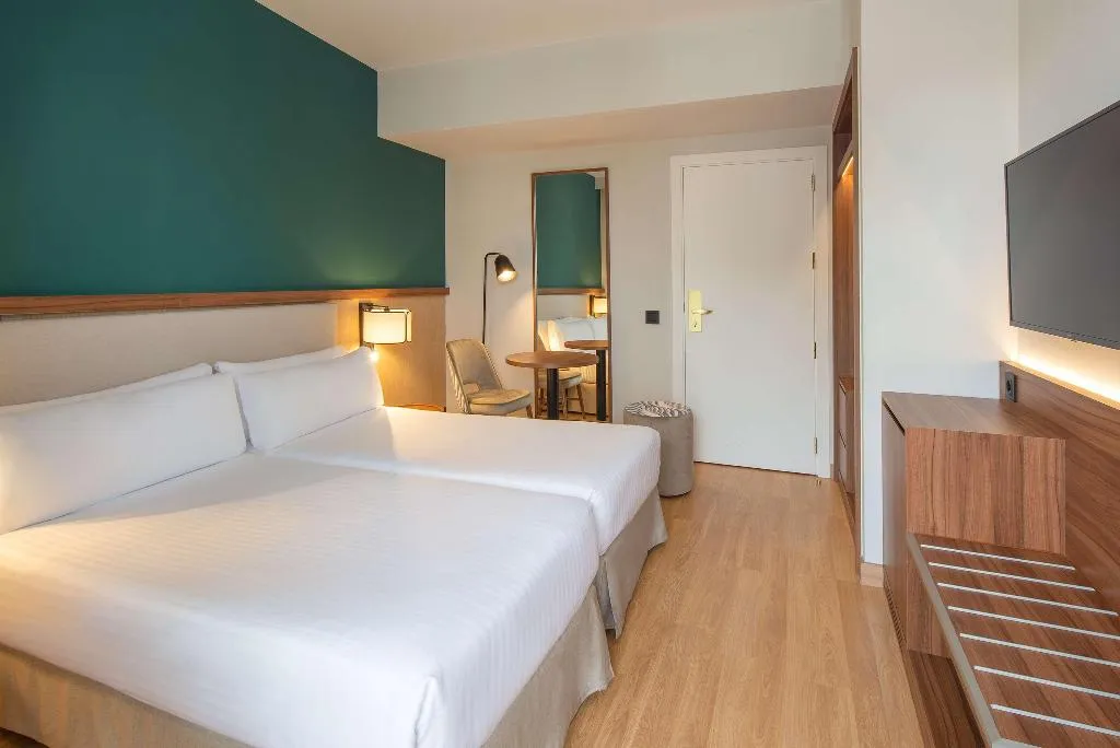 DOUBLE SUPERIOR Room, Hotel Elche Centro Affiliated by Melia, Costa Blanca