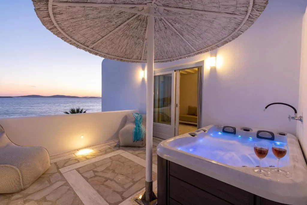 DOUBLE WITH JACUZZI Room, Saint John Hotel Villas & Spa, Mykonos