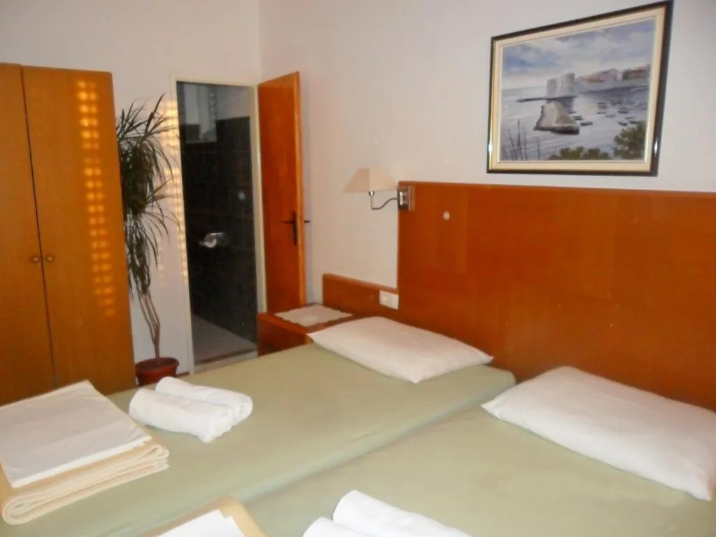 APARTMENT CAPACITY 2 Room, Apartments Martiva, Dubrovnik