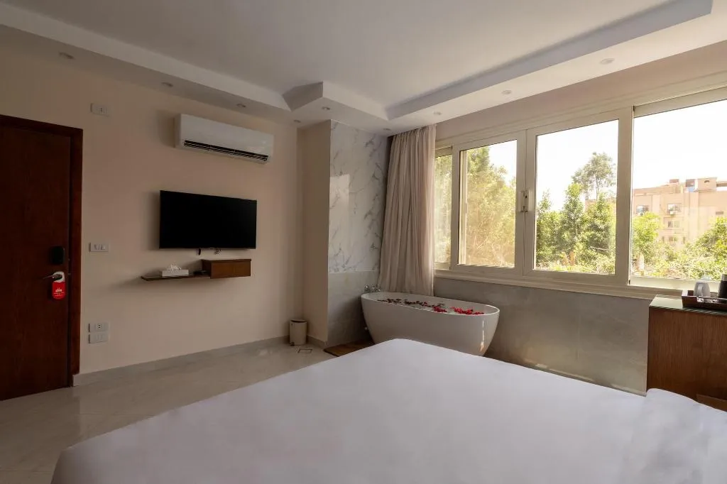 Room, Lotus Inn, Cairo