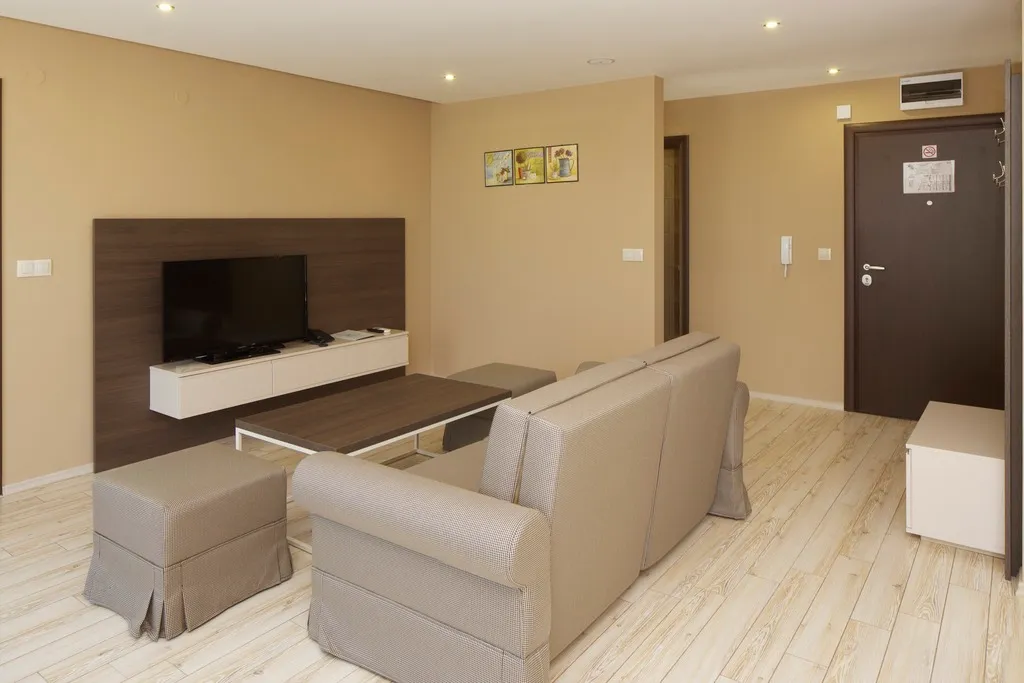 Room, Paradiso Apartcomplex, Bourgas