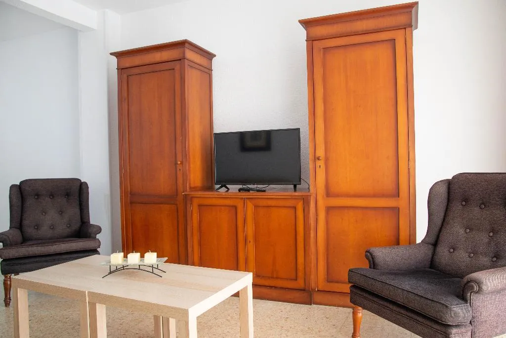 APARTMENT THREE BEDROOMS TWO BATHROOMS Room, Apartamentos Maja Beach, Costa Blanca