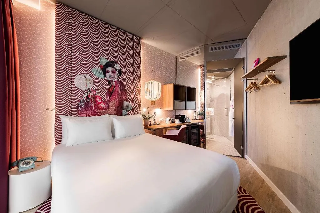 DOUBLE SINGLE USE SUPERIOR Room, nhow Amsterdam RAI, Amsterdam
