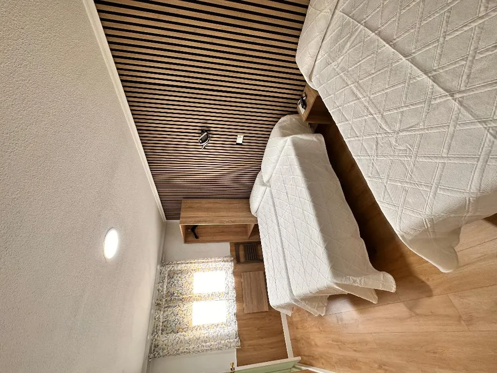 DOUBLE CAPACITY 3 Room, Hostal Rober, Madrid