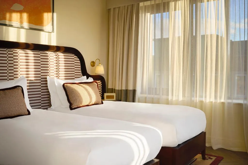 Double or Twin DELUXE TWO BEDS Room, The Hoxton Dublin, Dublin