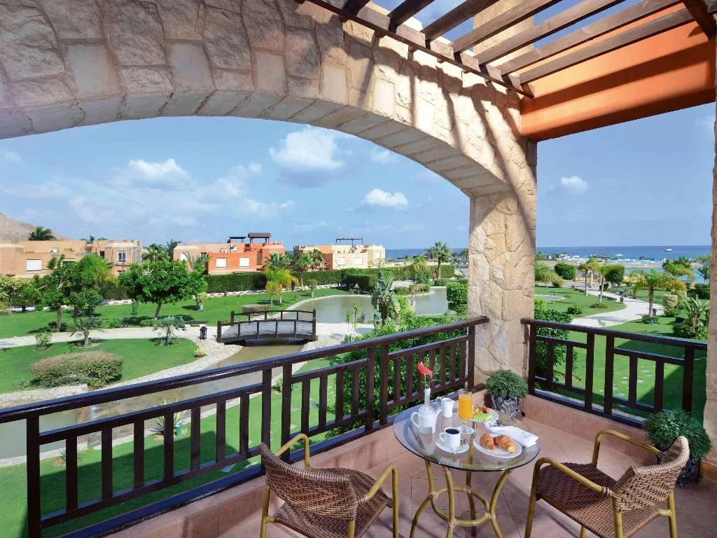 Restaurant, Mövenpick El Sokhna, Cairo
