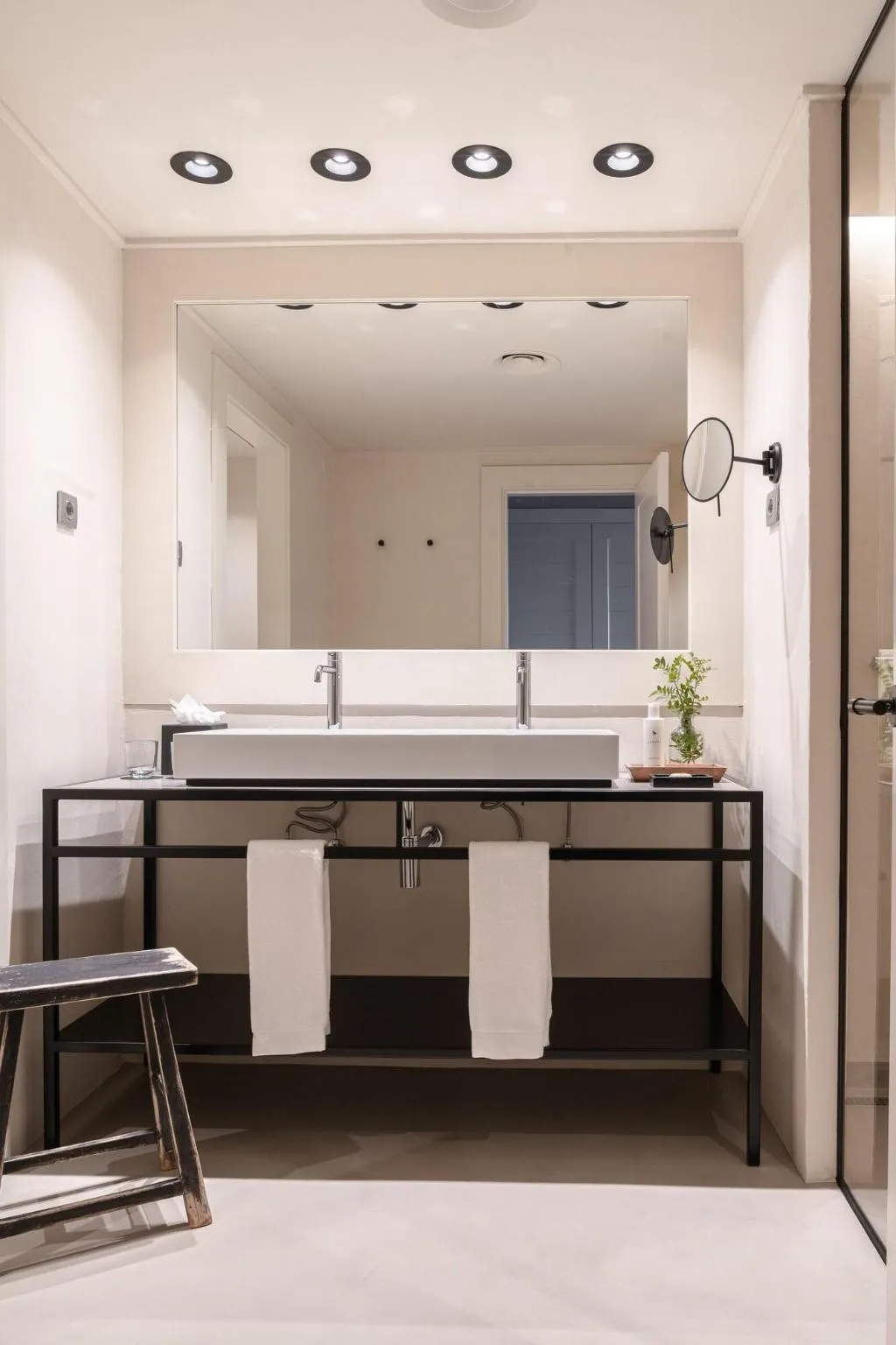 Room, Mas de Torrent, Costa Brava