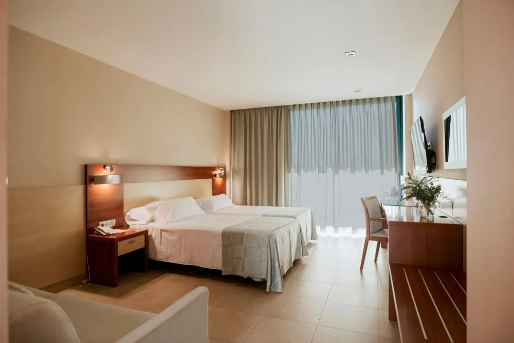 DOUBLE SINGLE USE STANDARD Room, Deloix Aquacenter, Costa Blanca