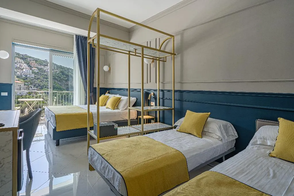 Room EXECUTIVE SEA VIEW Room, Mary Hotel, Naples