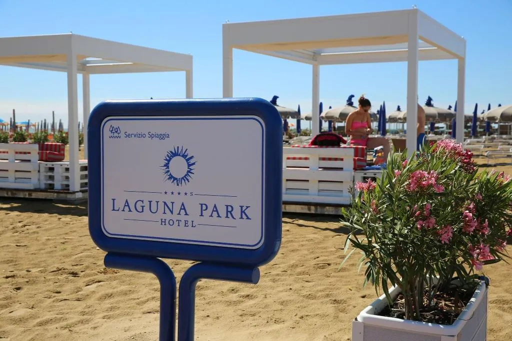 Beach, Laguna Park Hotel, Venice