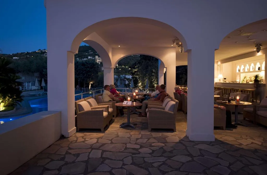 General view, Grand Hotel Aminta, Naples