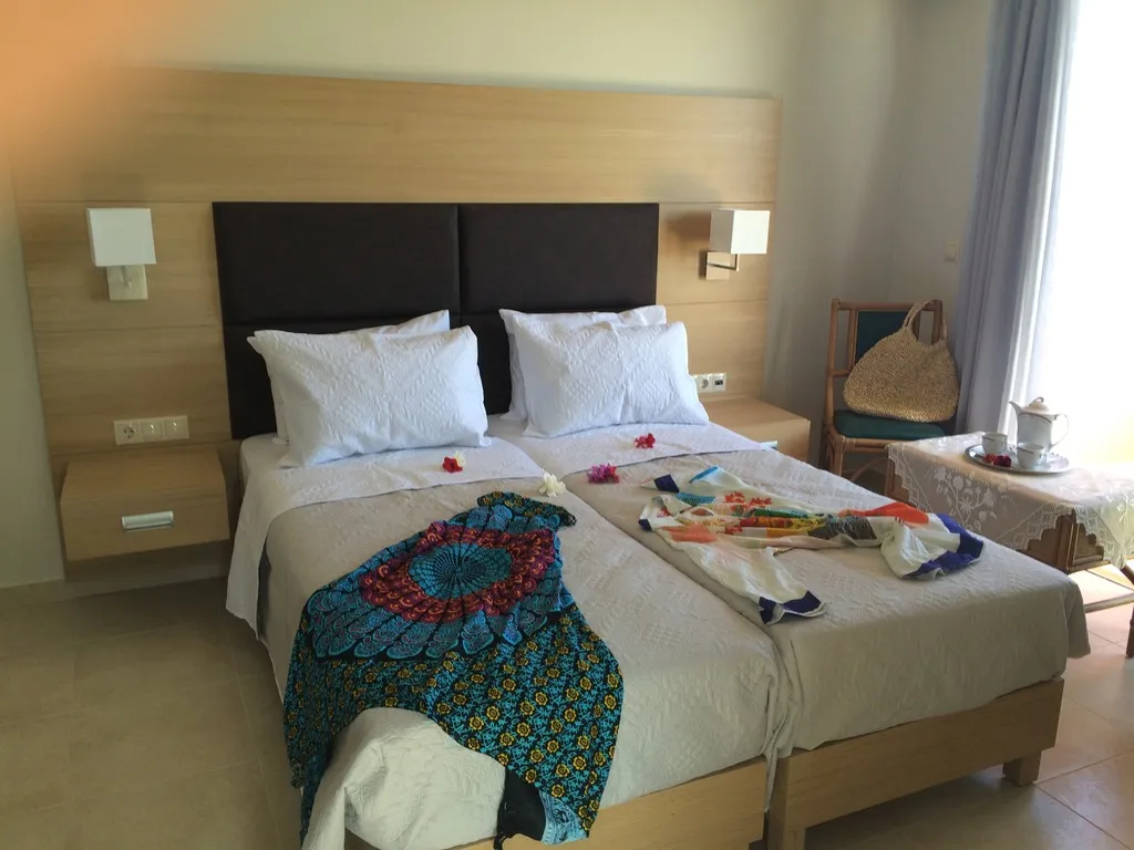Room, Pleasure Beach Hotel, Crete