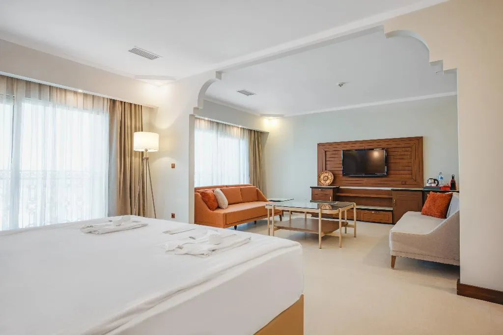 JUNIOR SUITE STANDARD Room, Megasaray West Beach Antalya, Antalya