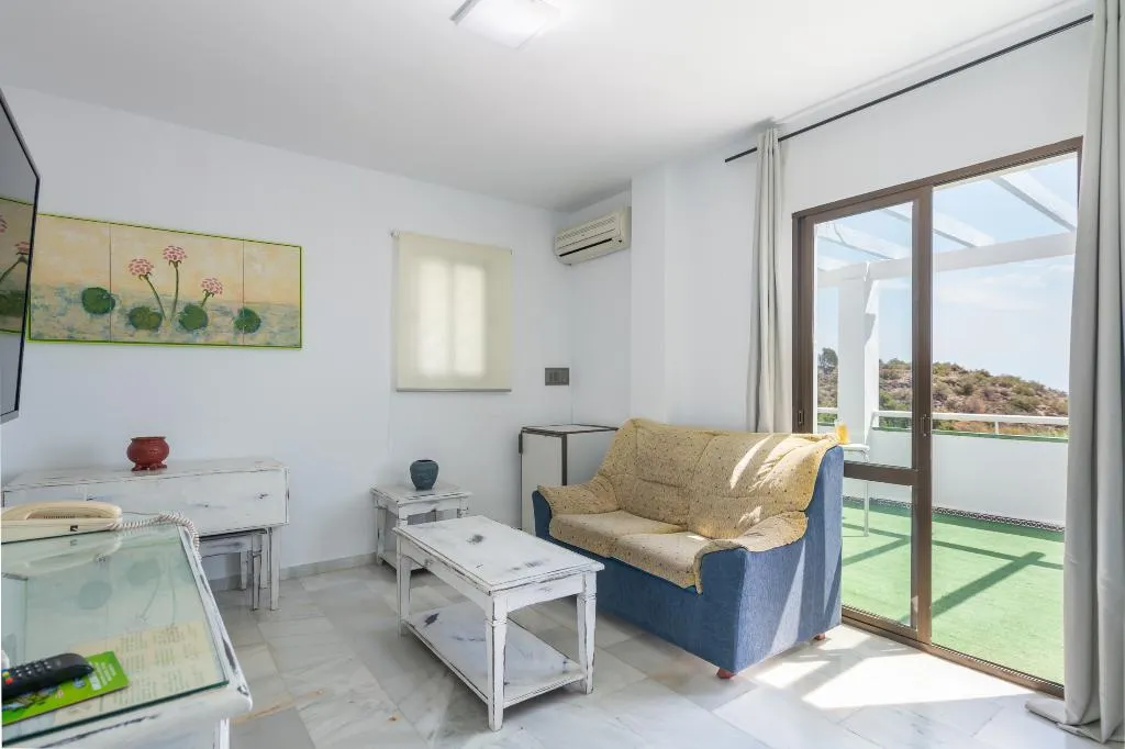 APARTMENT TWO BEDROOMS WITH TERRACE Room, Hotel Playamaro, Costa Del Sol