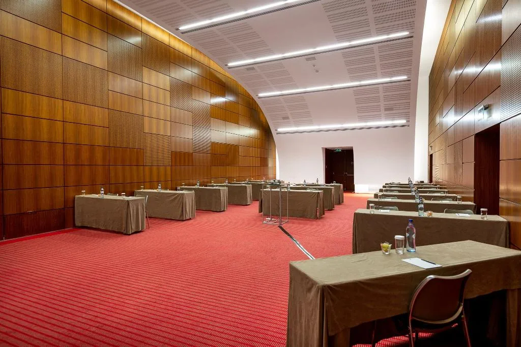 Conferences, Lagoas Park, Lisbon