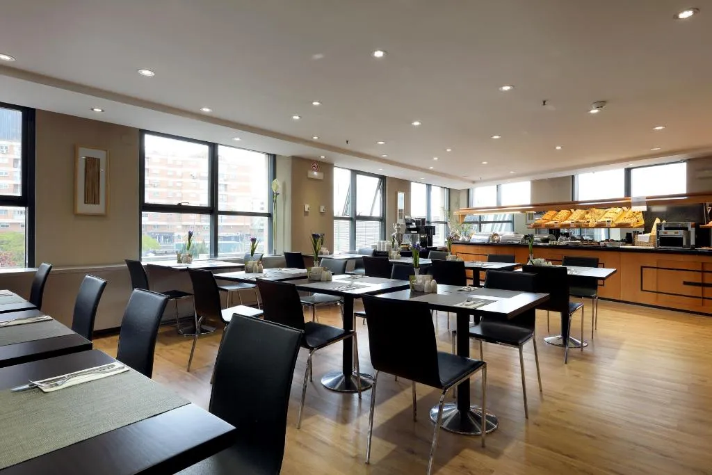 Restaurant, Exe Plaza, Madrid