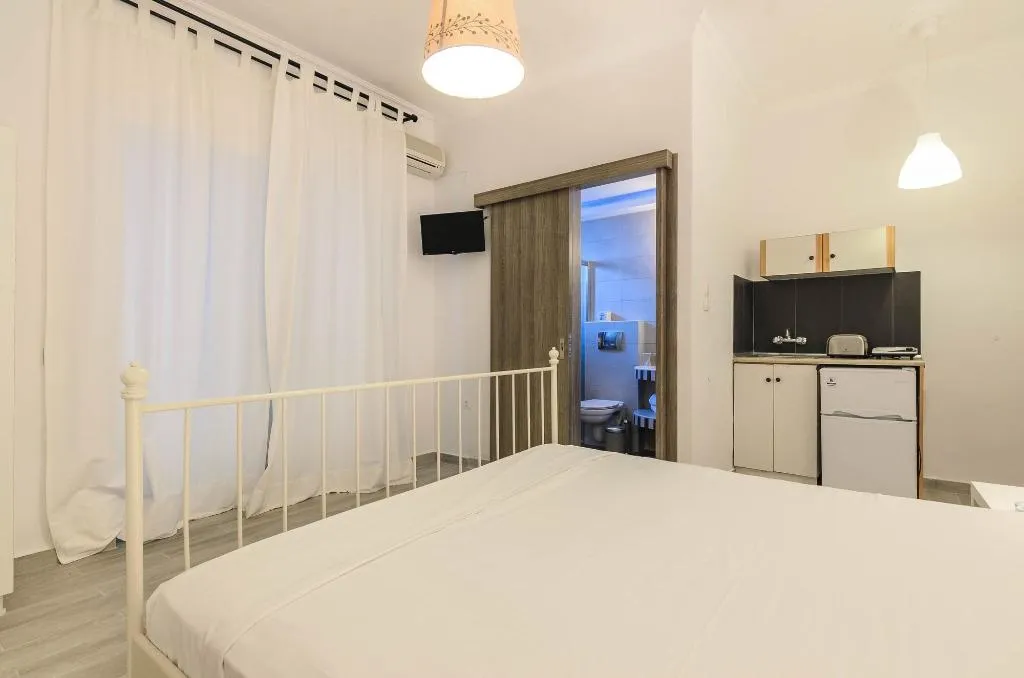Room, Denise Studios & Apartments, Zante