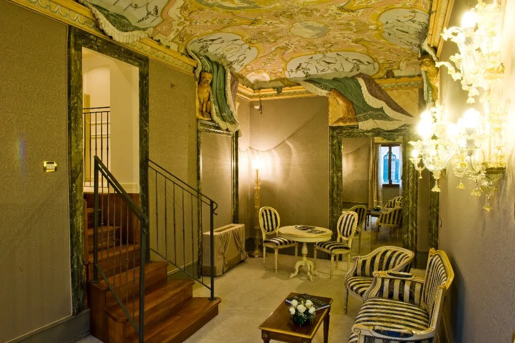 SUITE CLASSIC Room, Ca' Sagredo Hotel, Venice