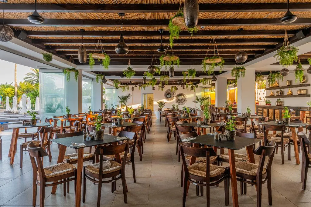 Restaurant, Nelia Beach Hotel & Spa, Cyprus