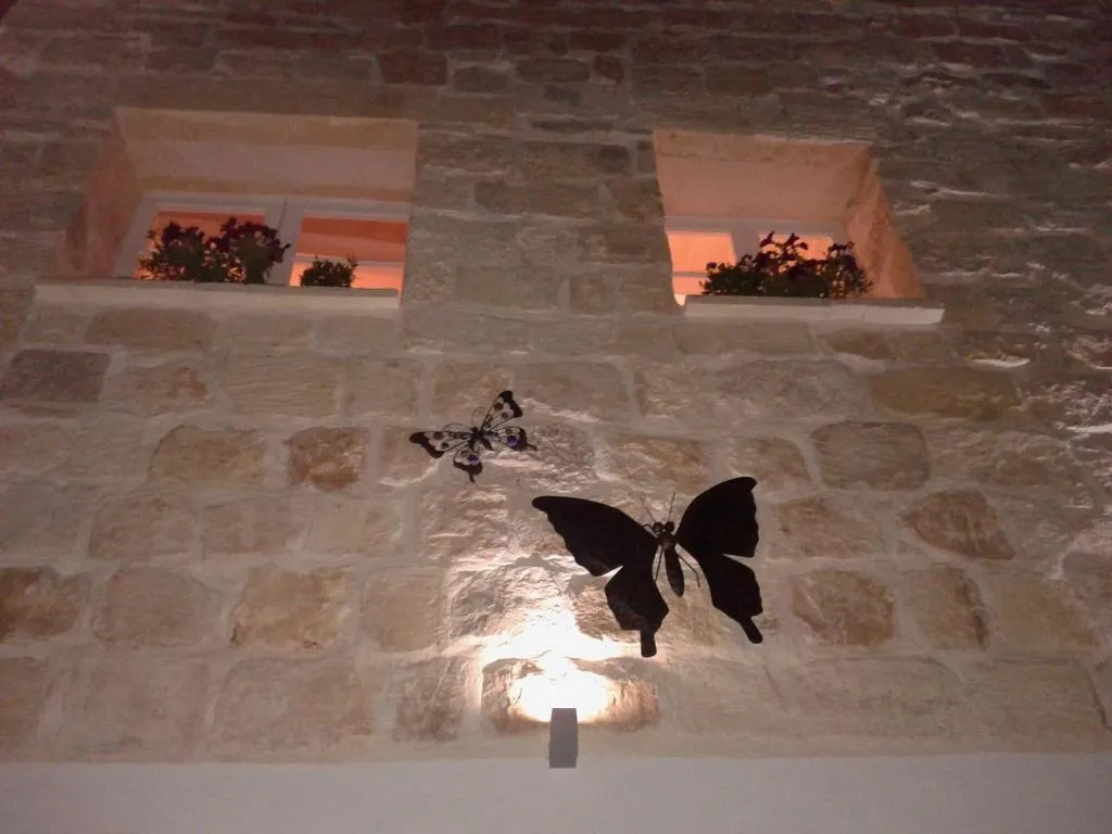 Sports and Entertainment, Loggia Mariposa, Malta