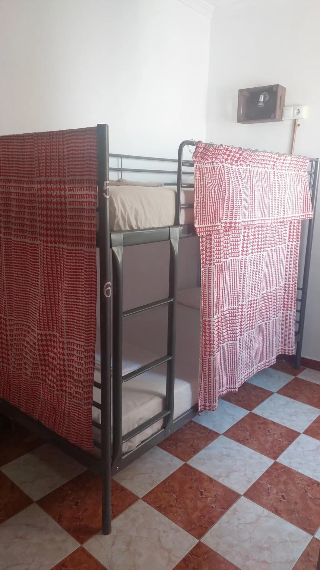 Room, Hostel One Catedral, Seville
