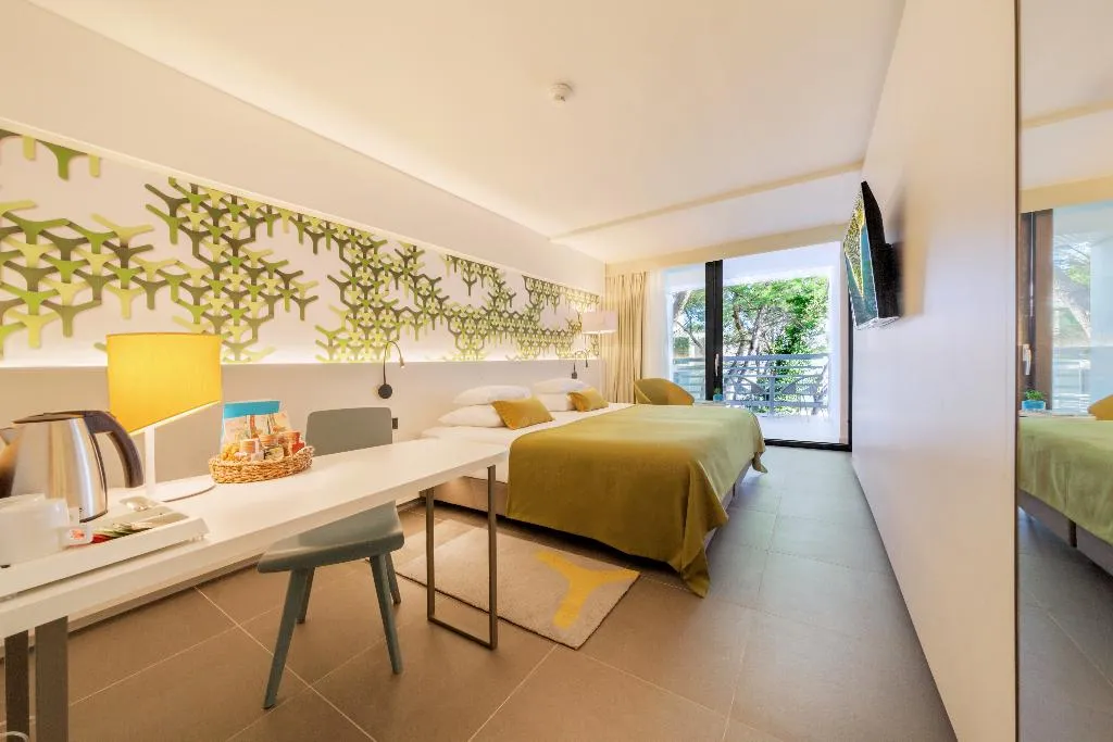 DOUBLE SINGLE USE STANDARD Room, Bluesun hotel Berulia, Split