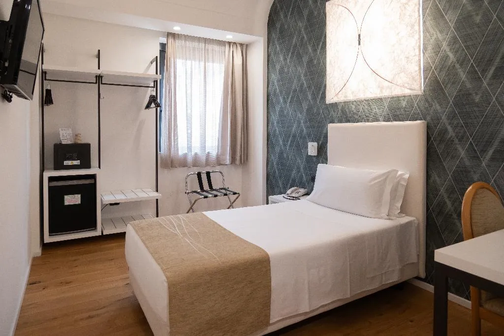 SINGLE STANDARD Room, Dei Congressi, Rome