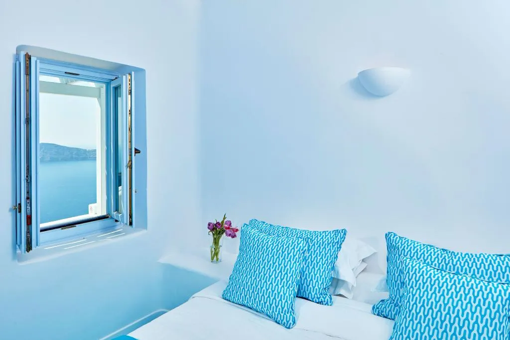 JUNIOR SUITE CLASSIC Room, Astra Suites, Santorini