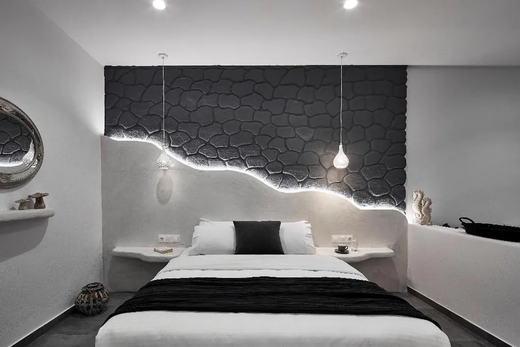 SUITE HONEYMOON Room, Golden East, Santorini