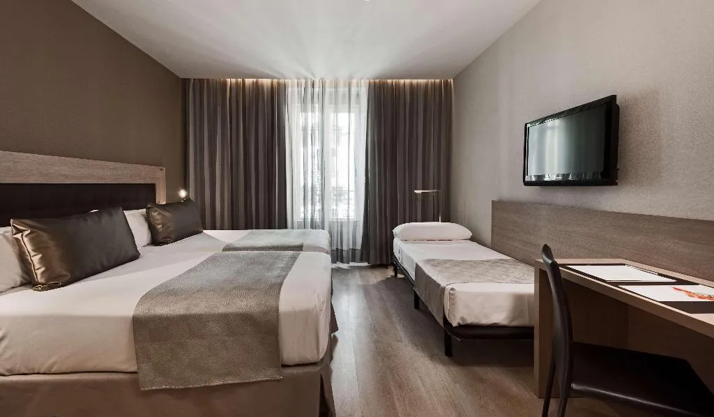 Room, Catalonia Plaza Mayor, Madrid