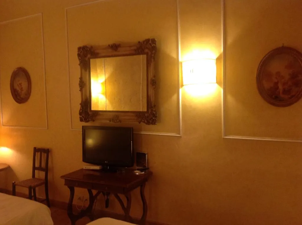 TRIPLE STANDARD Room, Hotel Fontana, Rome