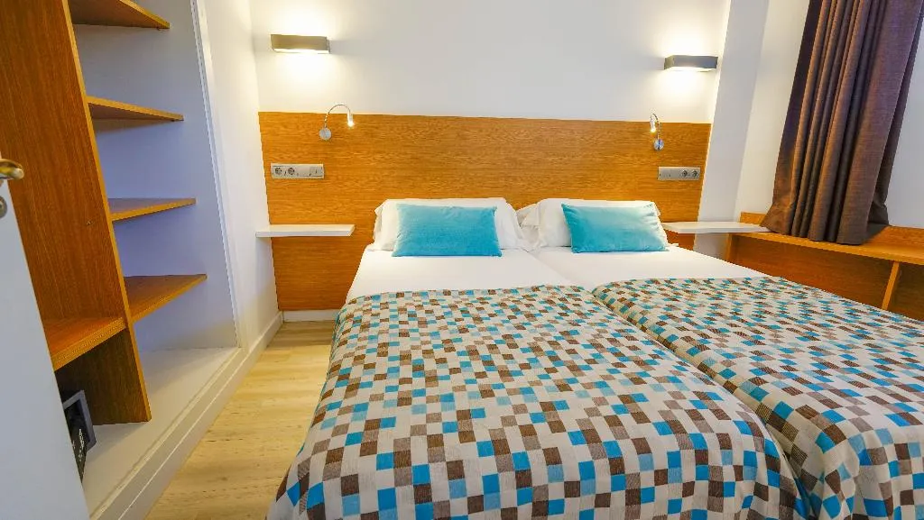Room, Houm Plaza Son Rigo, Majorca
