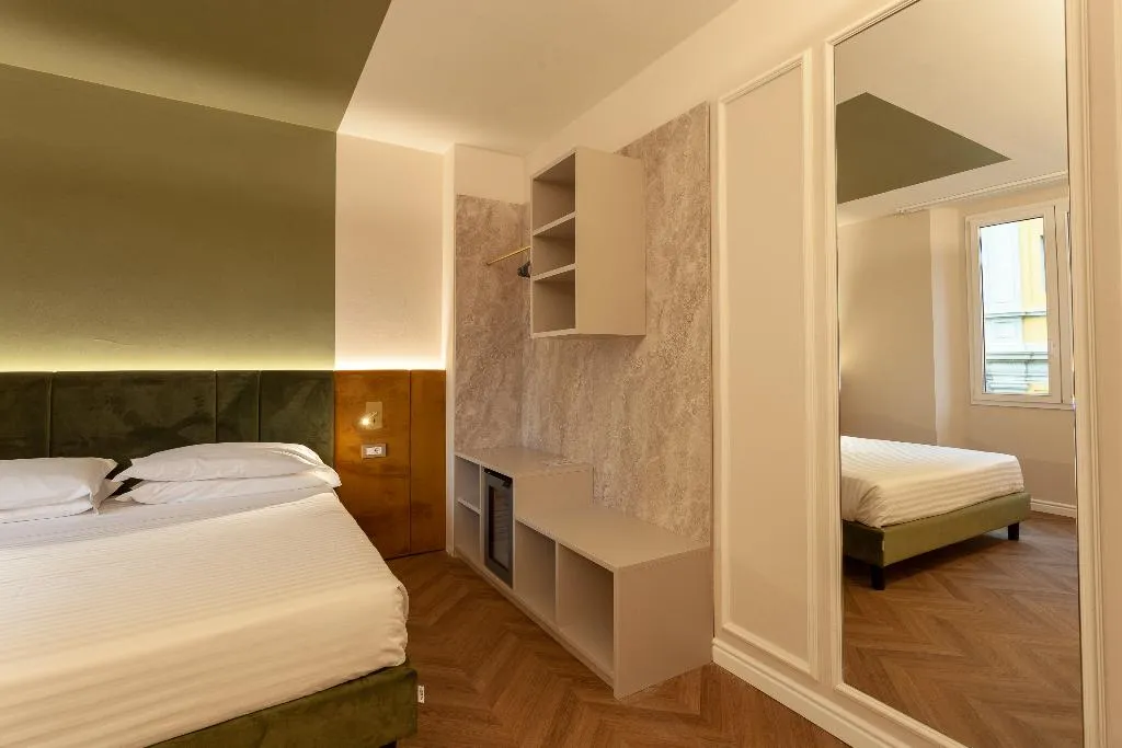 DOUBLE SUPERIOR Room, La Fortezza, Florence