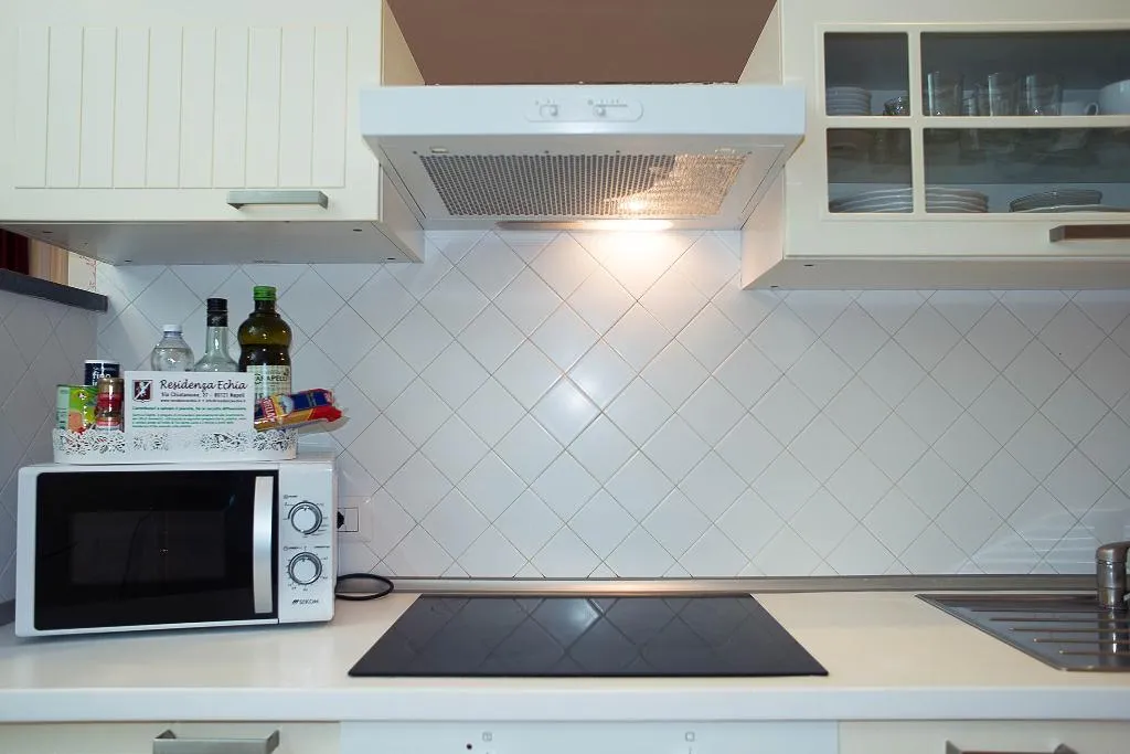 APARTMENT CAPACITY 3 Room, Residenza Echia, Naples