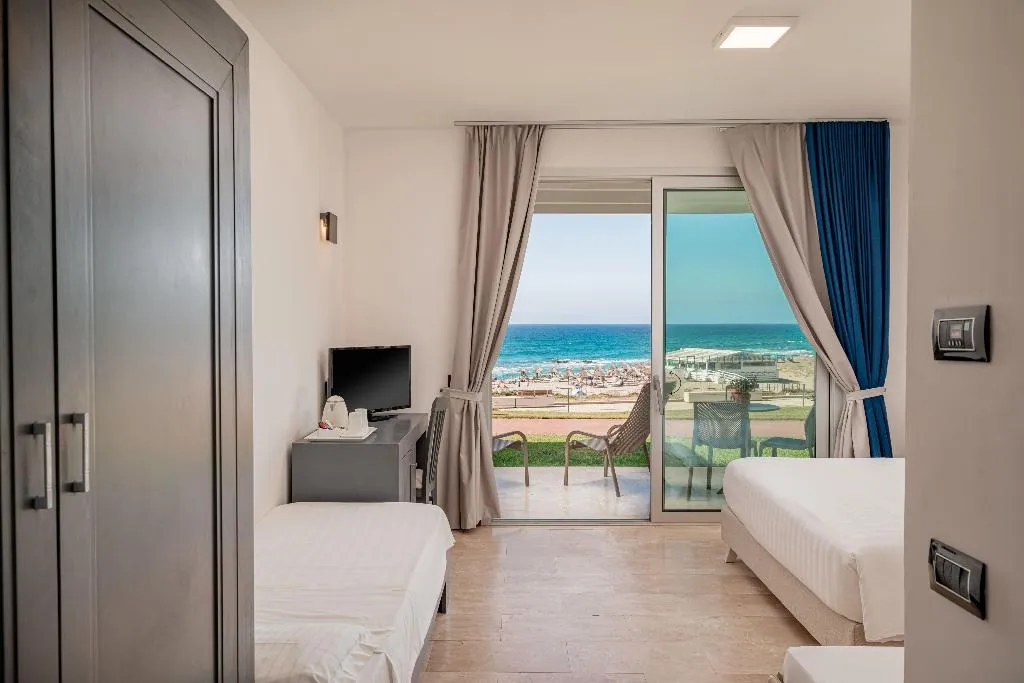 FAMILY ROOM STANDARD Room, Bellevue Resort Sardinia Affiliated By Melia, Alghero