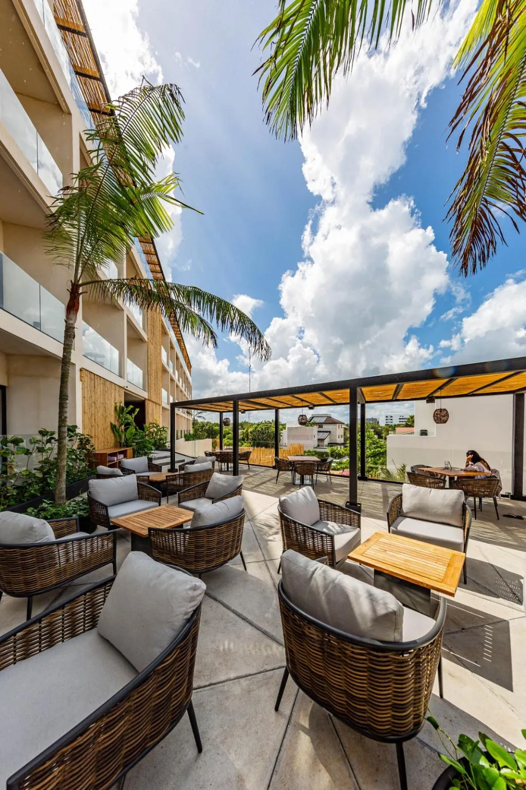 Sports and Entertainment, Hive Cancun By G Hotels, Cancun Area