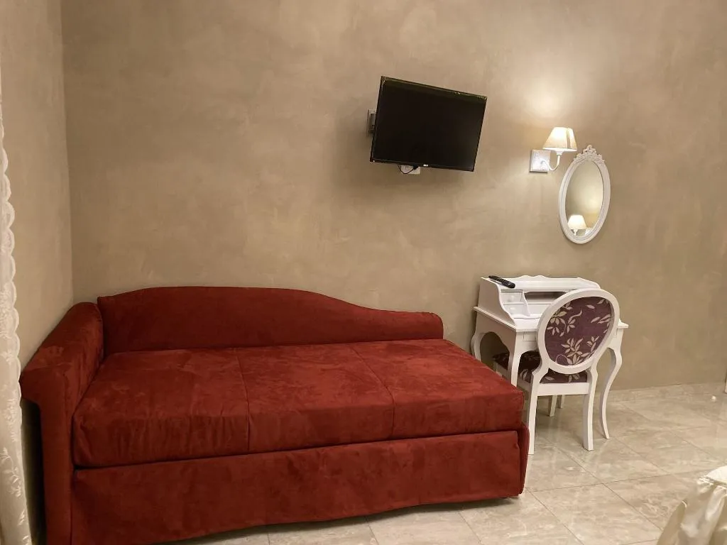Room, Boutique Hotel Calais Milano, Milan