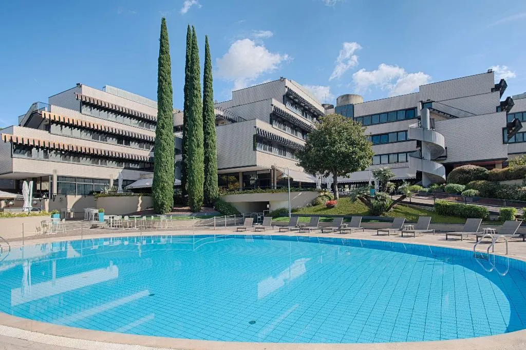 Pool, NH Roma Villa Carpegna, Rome