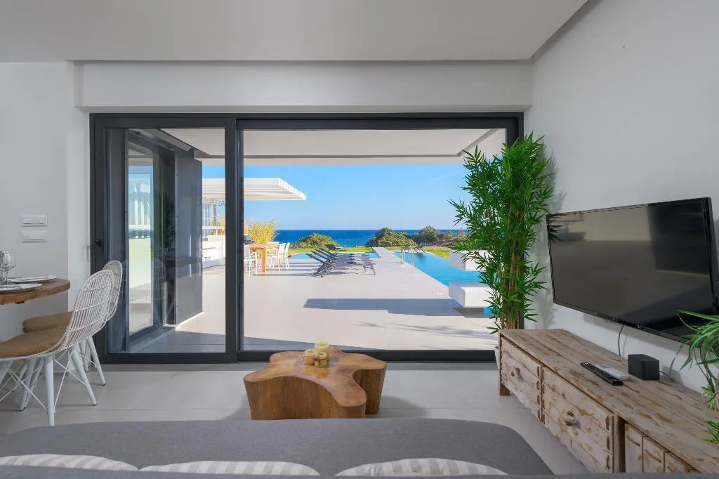 VILLA POOL VIEW Room, Albatros Beach Front Villas, Rhodes