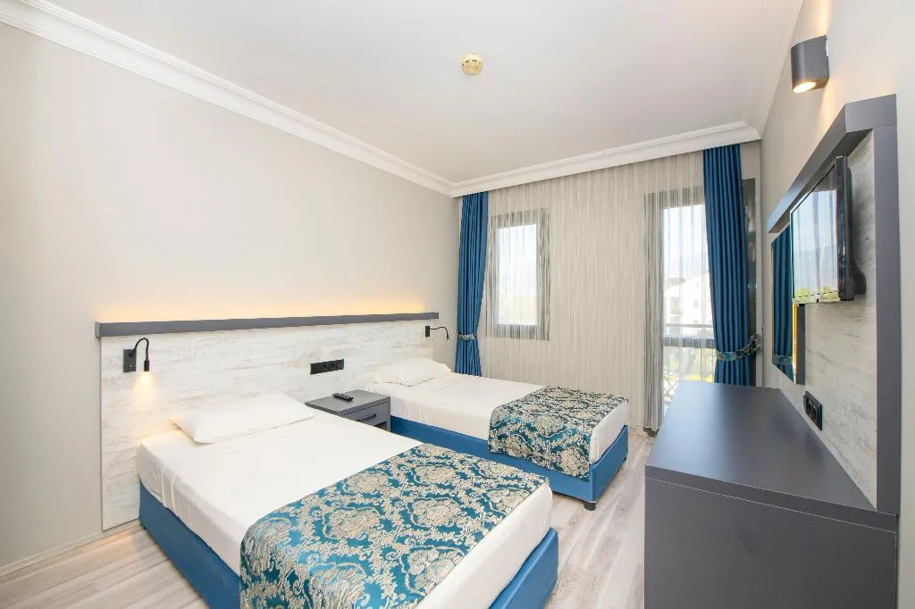 DOUBLE STANDARD Room, Golden Moon, Dalaman