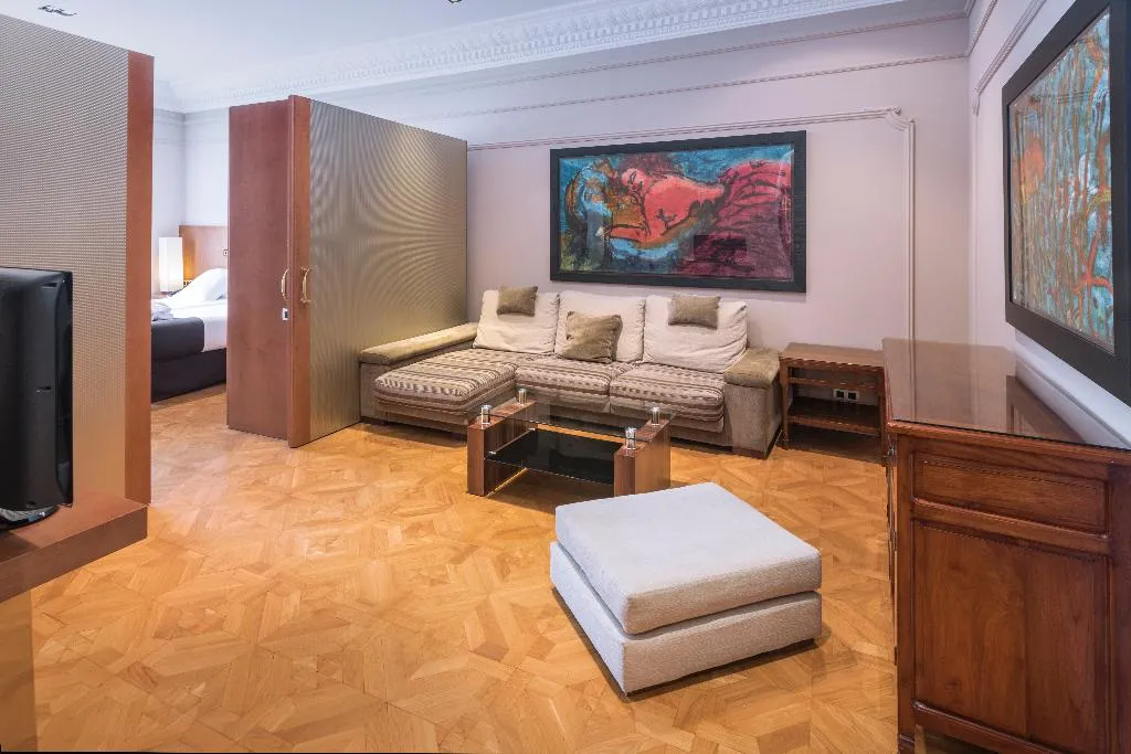 SUITE WITH VIEWS Room, Serhs Rivoli Rambla, Barcelona