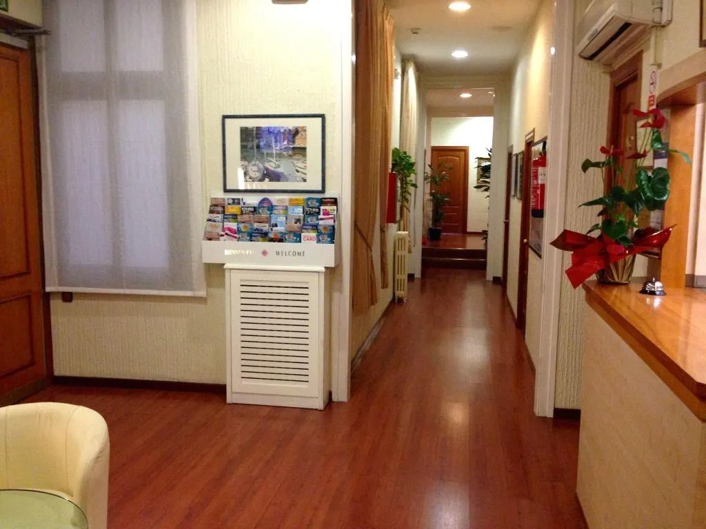 Lobby, Studios Pelayo, Barcelona