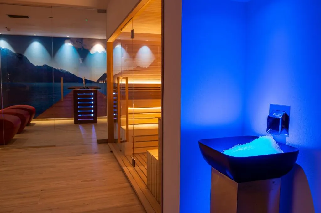 Sports and Entertainment, Lake Front Hotel Mirage, Milan