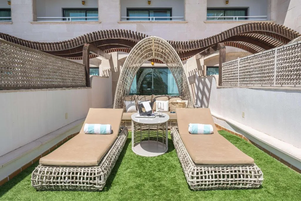 Room, Santos Nixe Palace, Majorca