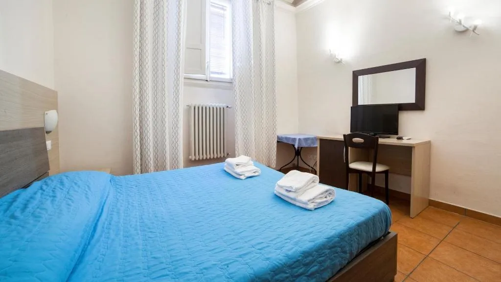 Room, Corte Passi, Florence