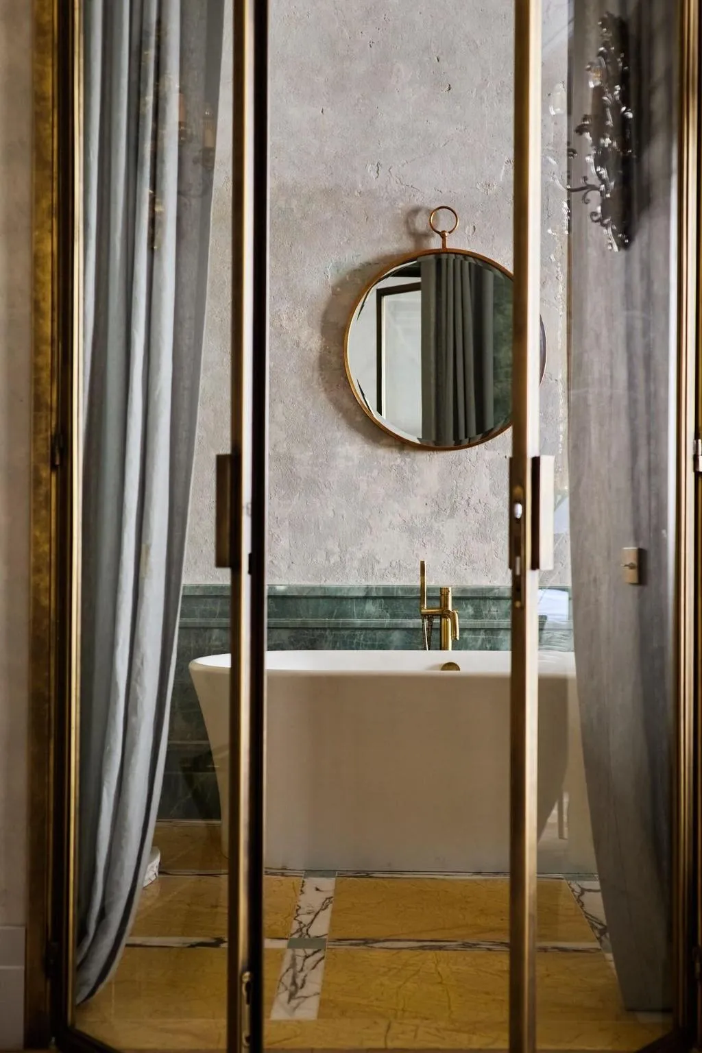 Room, H15 Palace, a Luxury Collection Hotel, Krakow