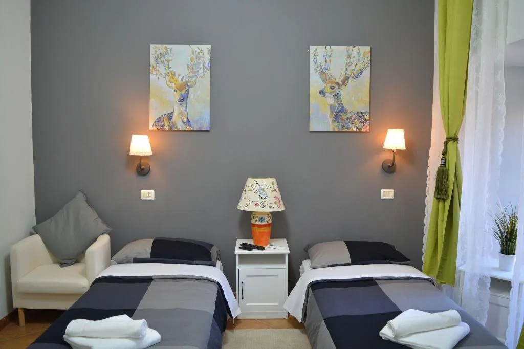 Room, Martini Rooms, Naples