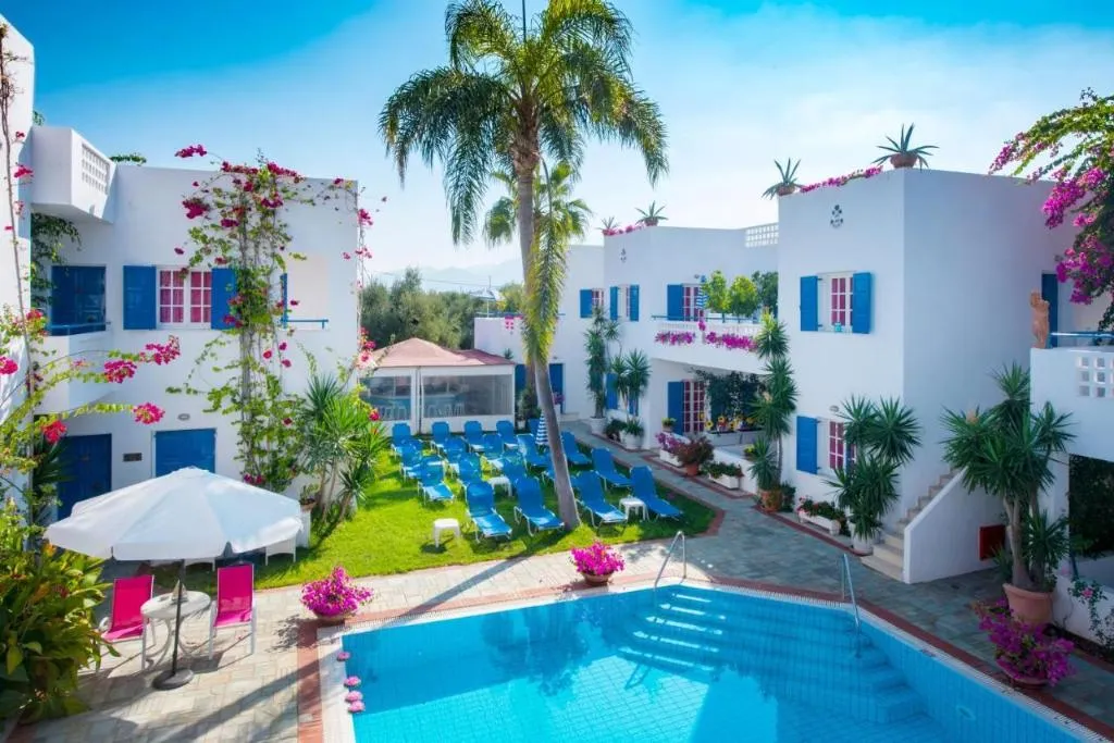 Pool, Galini Studios & Apartments, Crete
