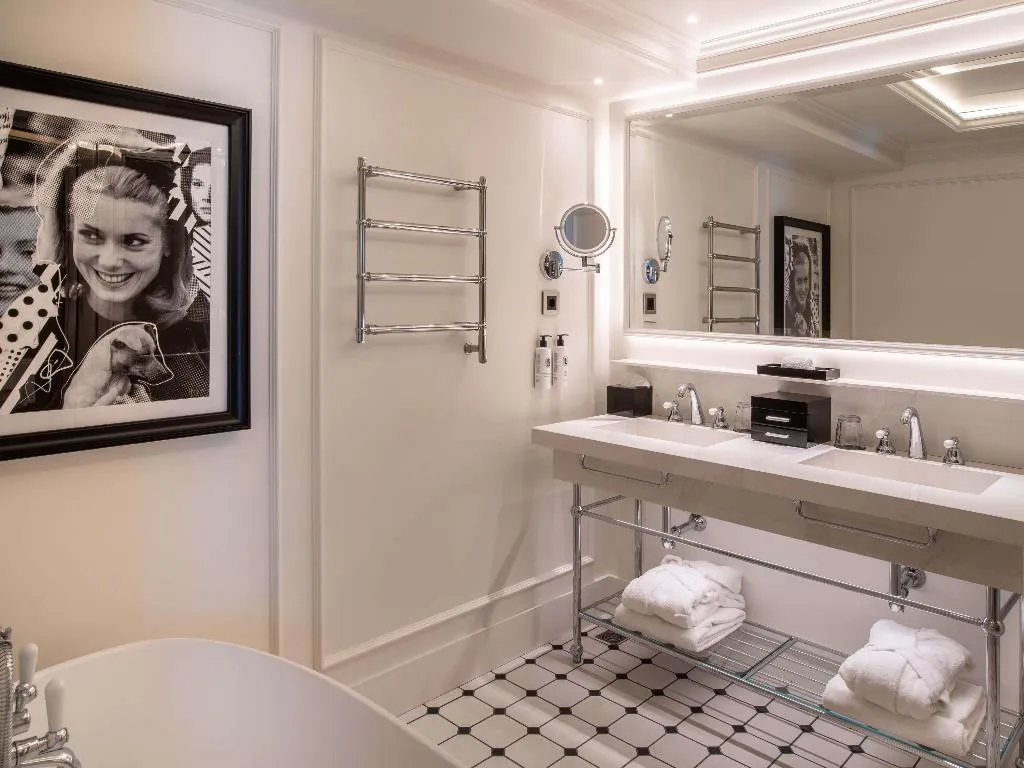 SUITE CITY VIEW Room, Sofitel Barcelona Skipper, Barcelona