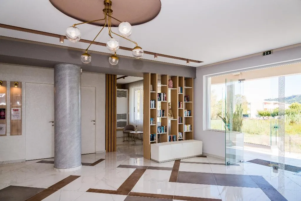 Lobby, Macedonia, Zante